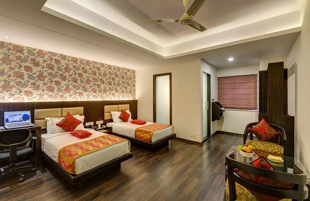 Viceroy Boutique Kolkata
